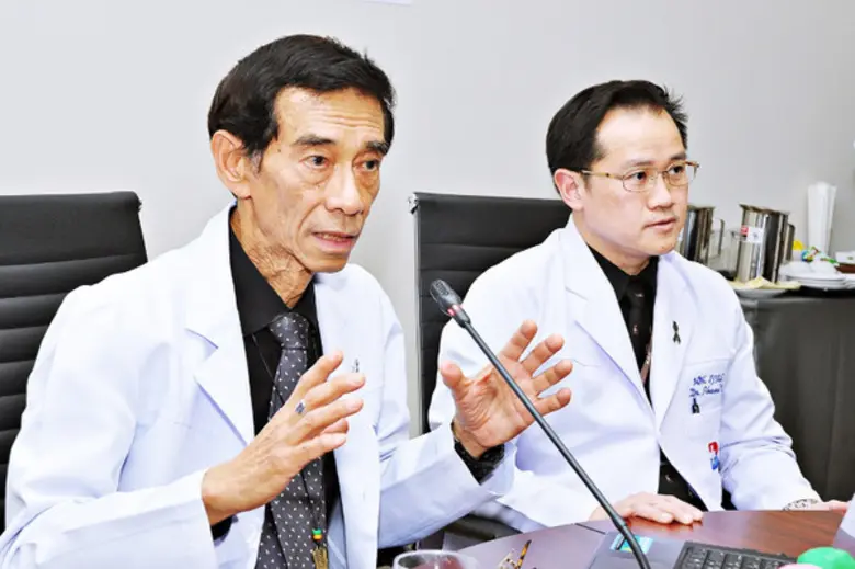 รพ.กรุงเทพ ชูเทคโนโลยีการผ่าตัดต่อมลูกหมากด้วยการส่องกล้อง ปลอดภัย เสียเลือดน้อย รักษาตรงจุด หยุดต่อมลูกหมากโต