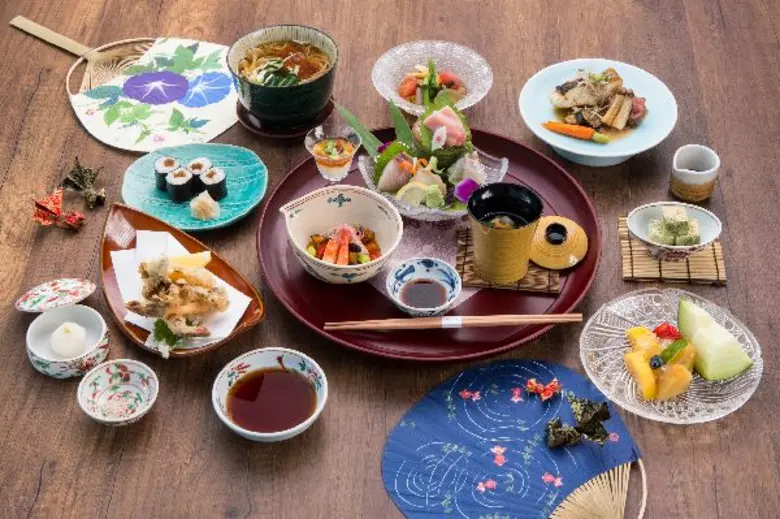 แนะนำเมนูพิเศษช่วงฤดูร้อน ณ ห้องอาหารยามาซาโตะ