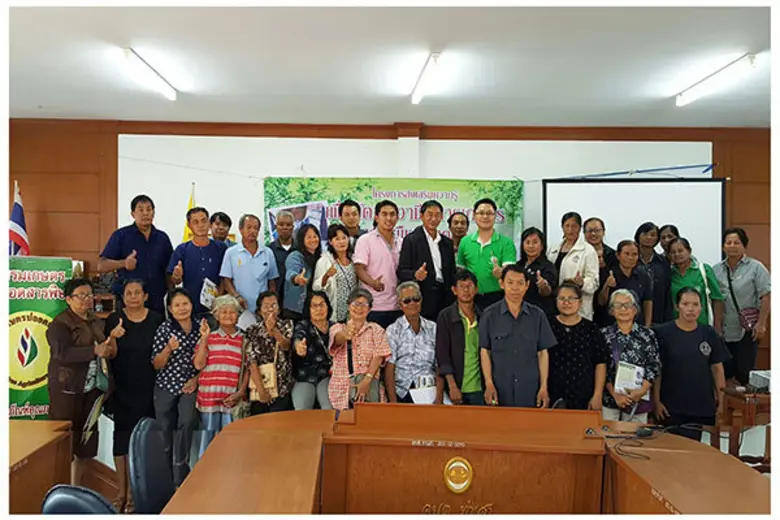 นายมนตรี บุญจรัส ประธานกรรมการชมรมเกษตรปล...