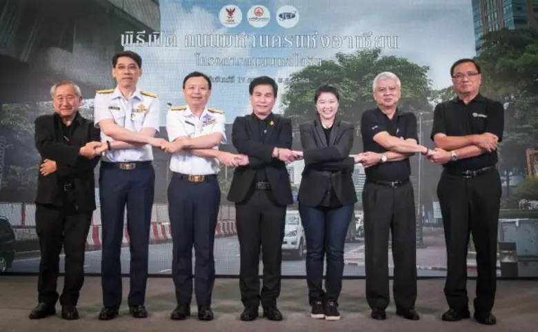 คุณชัยยงค์ พัวพงศกร ผู้ว่าการการไฟฟ้านครห...