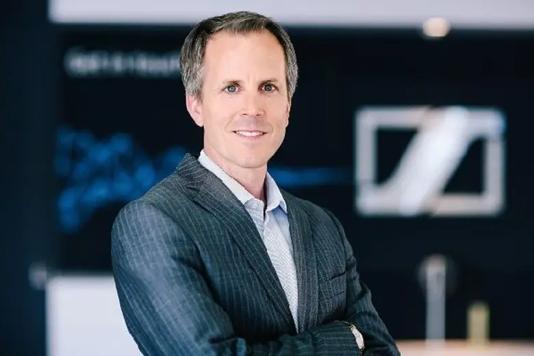 ครั้งแรกในประเทศไทยกับการมาเยือนของ ดร. อันเดรอัส เซนไฮเซอร์ ประธานเจ้าหน้าที่บริหารร่วม เซนไฮเซอร์ ระหว่างการเดินทางทัวร์ภูมิภาค ที่มีประเทศไทยเป็นตลาดหลักในกลุ่มเอเปค