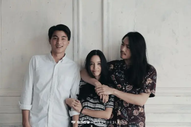 2 รุ่นพี่จาก มี เรคคอร์ด ร่วมเปิดเรื่องจริงจากความทรงจำ ตอกย้ำงานคุณภาพ “เรื่องจริงทำไม่ได้”