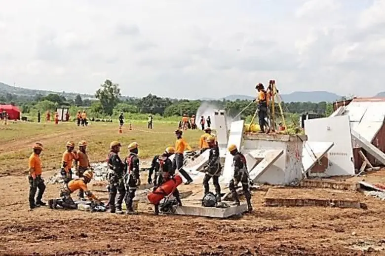 ปภ. โดย ศูนย์ ปภ.เขต 1 ปทุมธานี ร่วมการฝึกการป้องกันและบรรเทาสาธารณภัยแบบบูรณาการ ต่อเนื่องสถานการณ์ 48