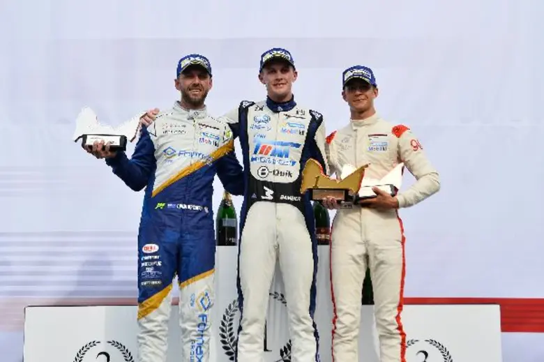 มันส์เต็มสปีด “อะเมซิ่ง ไทยแลนด์ บางแสน กรังด์ปรีซ์ 2017” ศึกดวลความเร็วในสนามแข่งริมทะเลที่สวยที่สุดในโลก บางแสน สตรีท เซอร์กิต จ.ชลบุรี