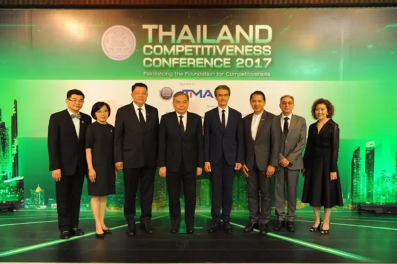 อภิศักดิ์ ตันติวรวงศ์ รัฐมนตรีว่าการกระทร...