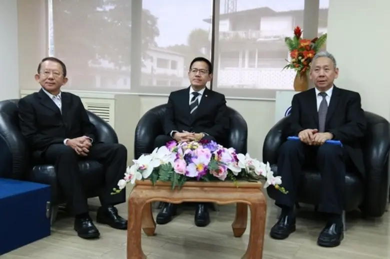 นายจีรพันธ์ อัศวะธนกุล นายกสมาคมประกันวิน...