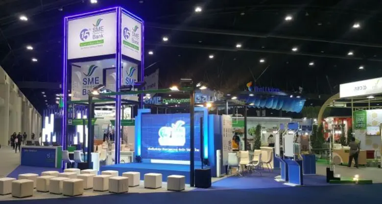 นายมงคล ลีลาธรรม กรรมการผู้จัดการ ธนาคารพ...