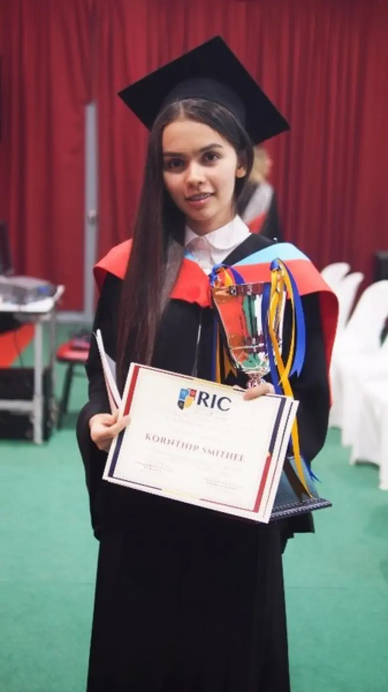 วิทยาลัยนานาชาติรีเจ้นท์ กรุงเทพฯ จัดพิธี...