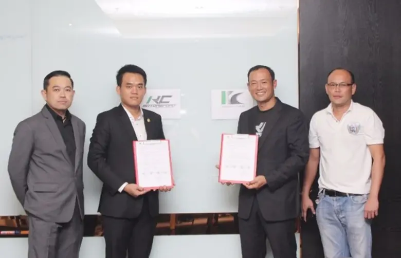 นายพิชาญ พรหมเมฆประธาน CEO บริษัท เคซี ออ...