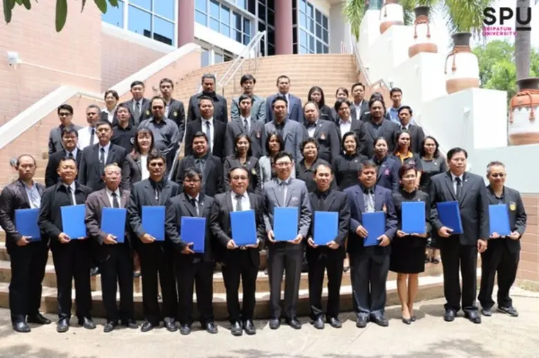 ผู้ช่วยศาสตราจารย์ ดร.วิรัช เลิศไพฑูรย์พั...