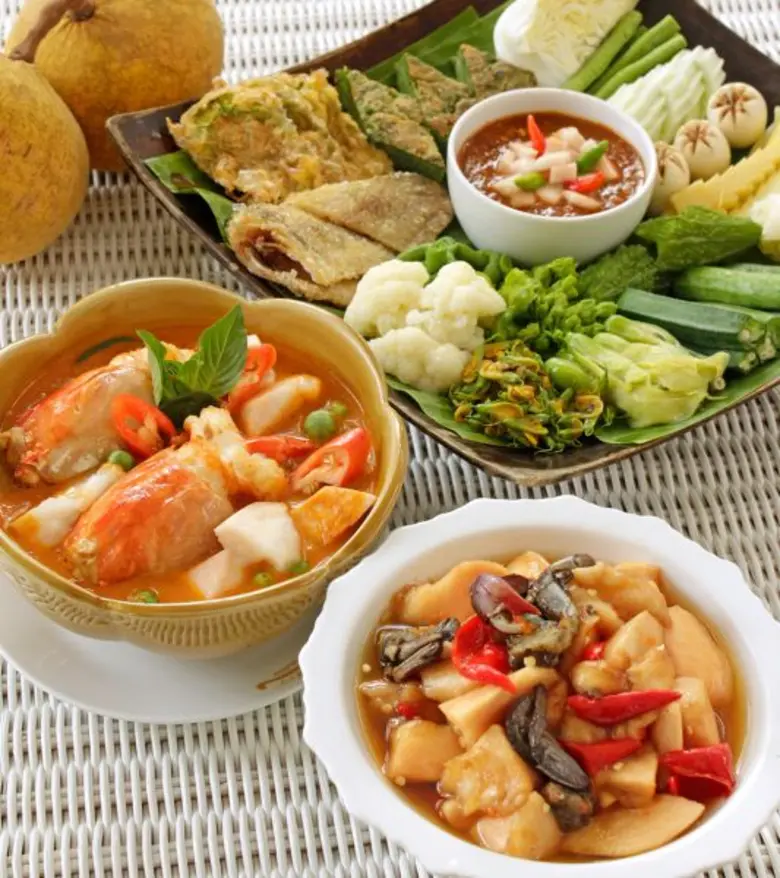 อ.มัลลิการ์ จัดสำรับคาวหวานแสนอร่อยกับเทศกาลกระท้อนปลอดสาร