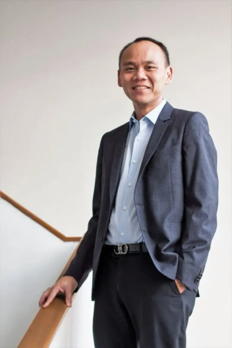 เห็นเงียบๆ แต่งานเพียบนะครับ ดร.หนึ่ง พงศ...