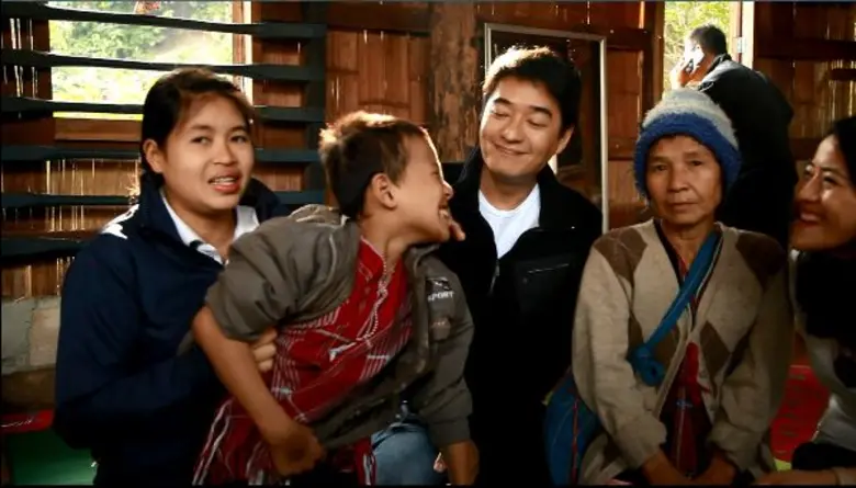 ก้อง – สหรัถ สังคปรีชา นำทีมเหล่าดาราและผ...