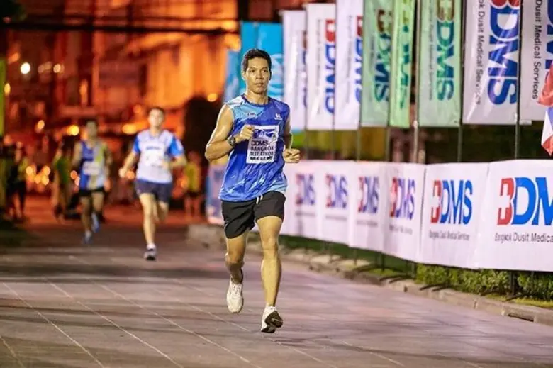 สมาคมนักวิ่งฯ จัดแถลงข่าว “BDMS BANGKOK MARATHON 2017” จัดยิ่งใหญ่ในโอกาสครบรอบปีที่ 30 เสริมกิจกรรมสร้างสรรค์สังคม BDMS ชูศักยภพเวชศาสตร์การกีฬา ดูแลสุขภาพนักวิ่งตลอดการแข่งขัน