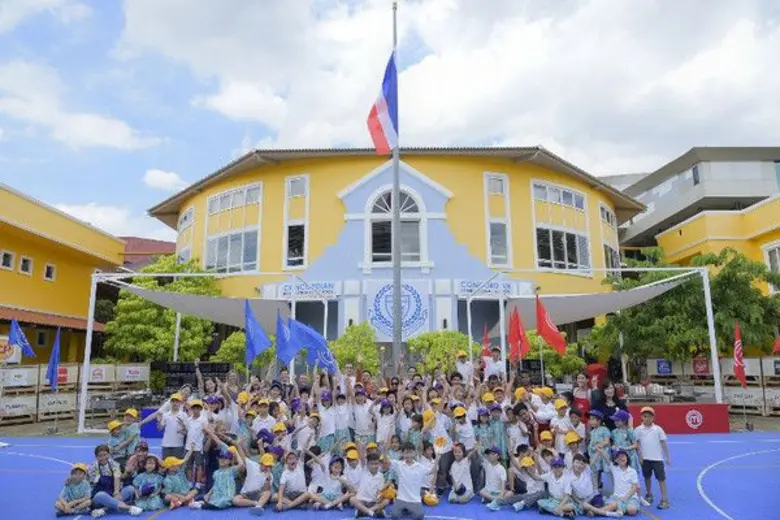 ทีวีไกด์: รายการ "มาสเตอร์เชฟ ไทยแลนด์" “มาสเตอร์เชฟฯ” จับปูใส่กระด้ง..ครบรสความสนุก! เด็กนานาชาติตบเท้าขอพิสูจน์ความอร่อย!!