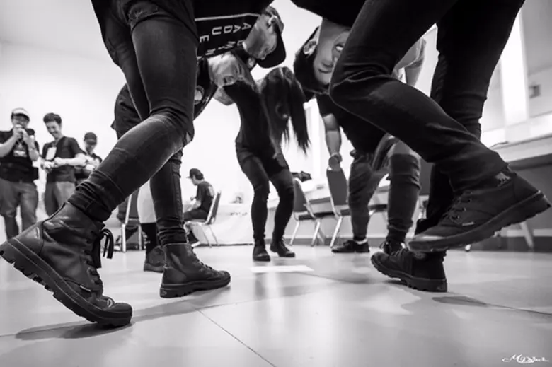 ตูน BODYSLAM อวดลวดลายโพสต์ท่าสุดดาร์กกับรองเท้าคู่ใจ ที่ออกแบบเองในรุ่น PALLADIUM x BODYSLAM ใครเห็นก็ต้องร้องซี้ดดดด!!!