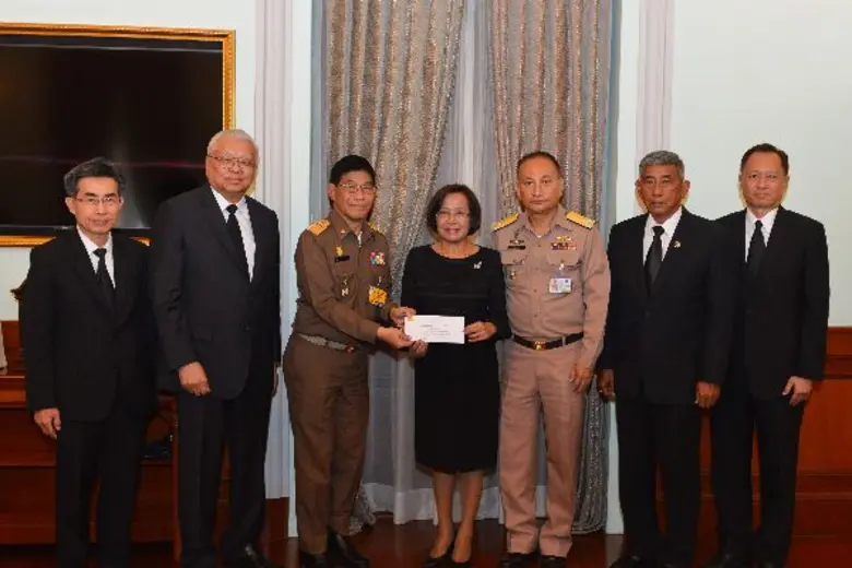 นายจรัลธาดา กรรณสูต องคมนตรี เป็นผู้แทน ม...