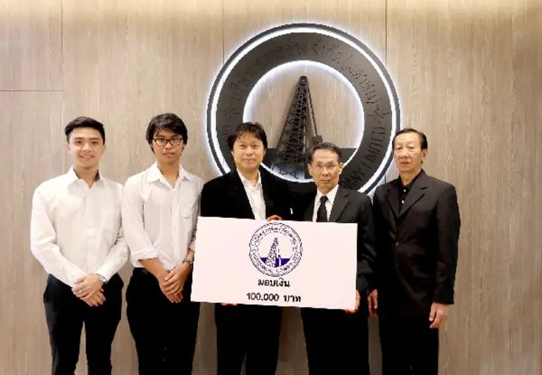 นายณรงค์ แสงสุริยะ พร้อมด้วย นายรัตน์ สันตอรรณพ กรร...