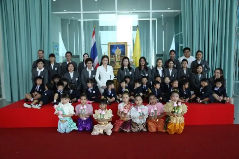 สมเด็จพระเจ้าอยู่หัวมหาวชิราลงกรณ บดินทรเ...