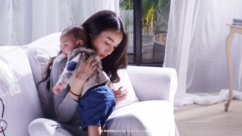 แพท-ณปภา จำลองหนังชีวิต ถ่ายทอดลง MV อย่าปล่อยมือฉันได้ไหม