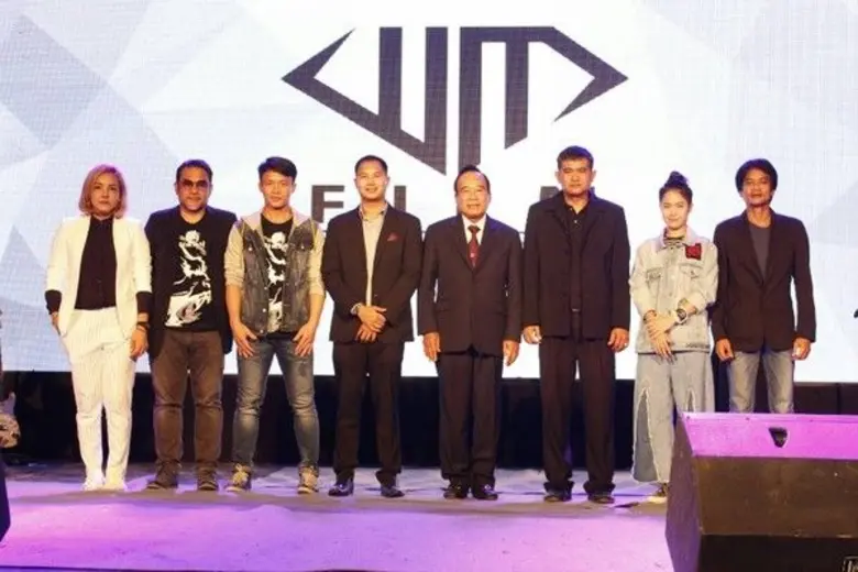 บริษัท วชิโร ฟิล์ม จำกัด ผู้ผลิตและจัดจำหน่ายภาพยนต...