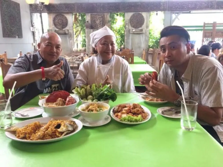 รายการ "ตลกแหลก" รายการอาหารรูปแบบใหม่ ที...