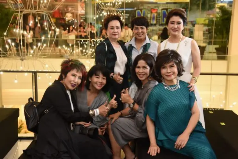 “รมย์รวินท์” ชวนคู่แม่ลูกคนดัง กระชับผิวสวย เด้ง ฉลองวันแม่