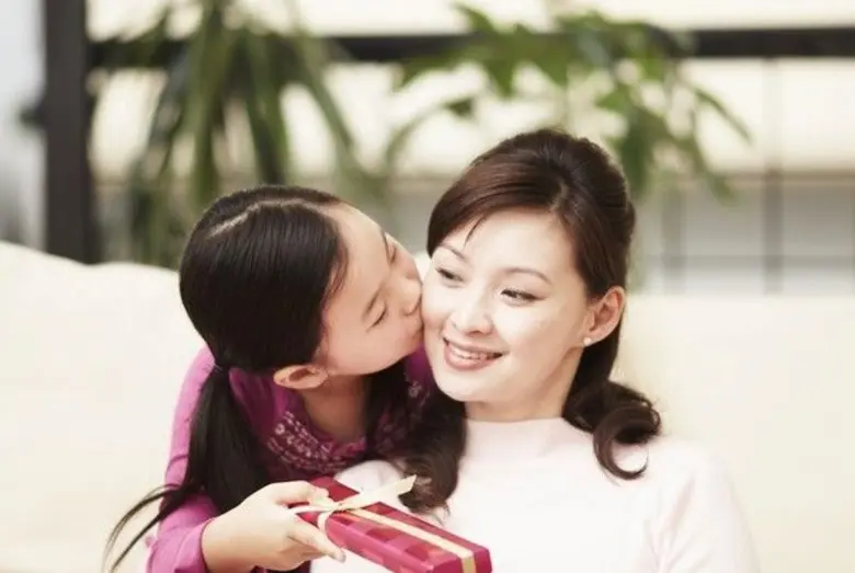 โรงแรมอินเตอร์คอนติเนนตัล กรุงเทพฯ เชิญร่...