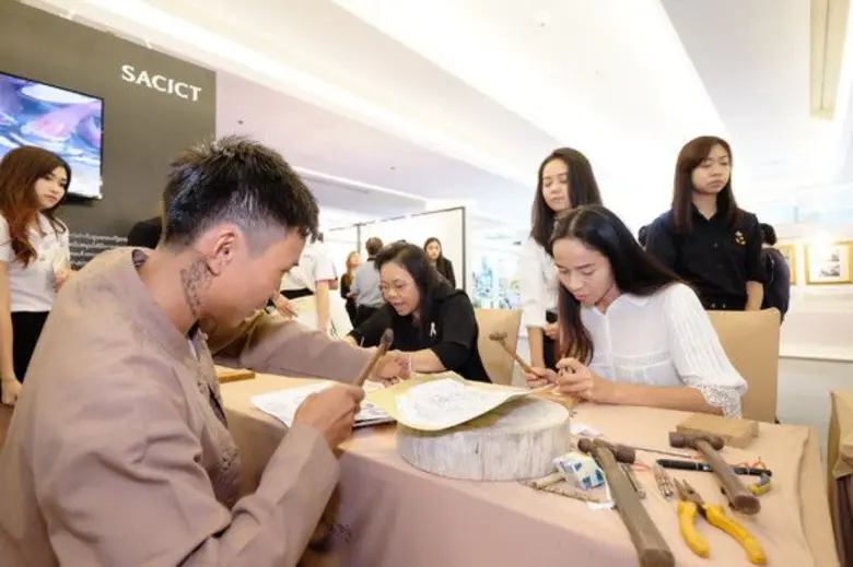 SACICT ร่วมฉลอง 50 ปี อาเซียน เชิดชูเครื่องรักและดุนโลหะ