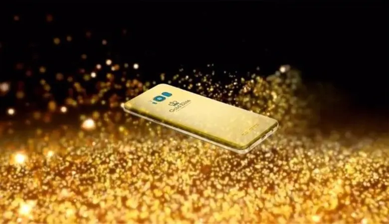 “โกลด์ อีลิท ปารีส” จับมือ “ซัมซุง” แปลงโฉม Samsung Galaxy S8+ เป็นสมาร์ทโฟนทองคำ