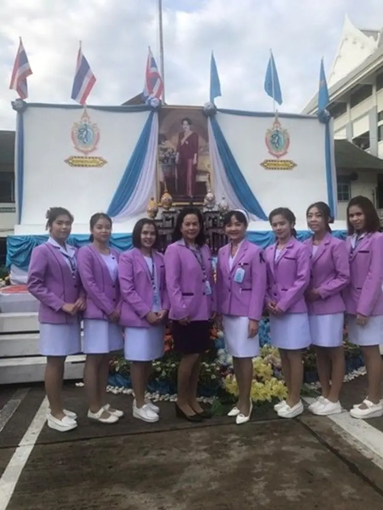 คุณอัญชนา ศิริวงศ์ รองผู้อำนวยการแผนกบริก...