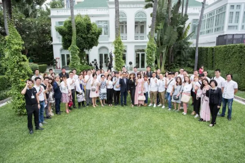 นายแพทย์สุวิน ไกรภูเบศ ประธานเจ้าหน้าที่บ...