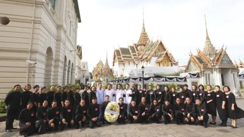 นายชยวัฒน์ พิเศษสิทธิ์ ประธานกรรมการ นำคณ...