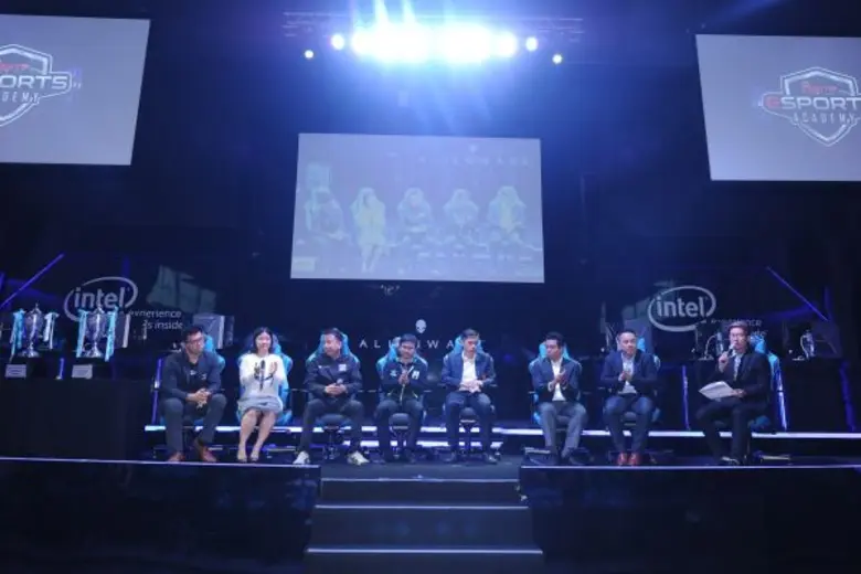 ศูนย์การค้าพันธุ์ทิพย์ผนึกพลังภาครัฐ-เอกชน จัดตั้งโครงการ 'พันธุ์ทิพย์ อี-สปอร์ต อะคาเดมี่’ พร้อมตั้งเป้าเป็นศูนย์กลางกีฬาอี-สปอร์ตในประเทศไทย