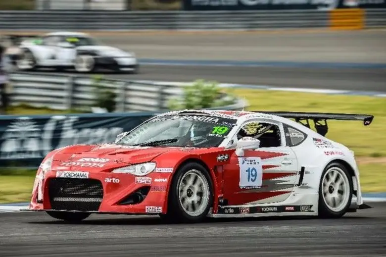 โตโยต้า ทีมไทยแลนด์ พร้อมเกินร้อย ตั้งเป้าคว้าชัยเรซ 5-6 ในศึกประลองความเร็ว ไทยแลนด์ ซูเปอร์ ซีรีส์ 2017 ที่บุรีรัมย์