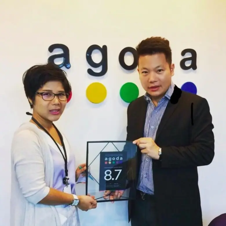 คุณณรัล วิวรรธนไกร กรรมการบริหาร บริษัท ส...