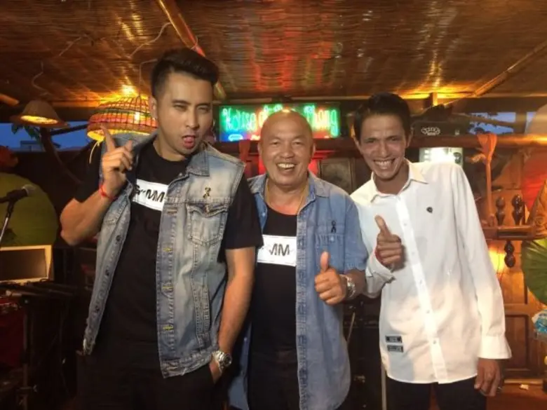 รายการ "ตลกแหลก" รายการอาหารรูปแบบใหม่ ที...