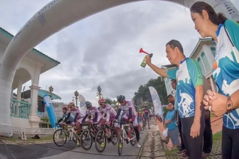 นายภัทรพนธ์ รัตนพิเชฏฐชัย ผู้ว่าราชการจัง...