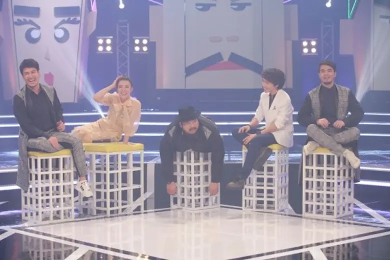 ทีวีไกด์: รายการ "สามแยกปากหวาน" “อ๊อฟ-ป๊อบ-ว่าน” ขอกระชากตัวตนที่แท้จริงของ “ลุลา-โรส” ที่ไม่ใช่อย่างที่ใครๆรู้จัก ติดตามได้ ใน “สามแยกปากหวาน” จันทร์ที่ 21 สิงหาคม นี้