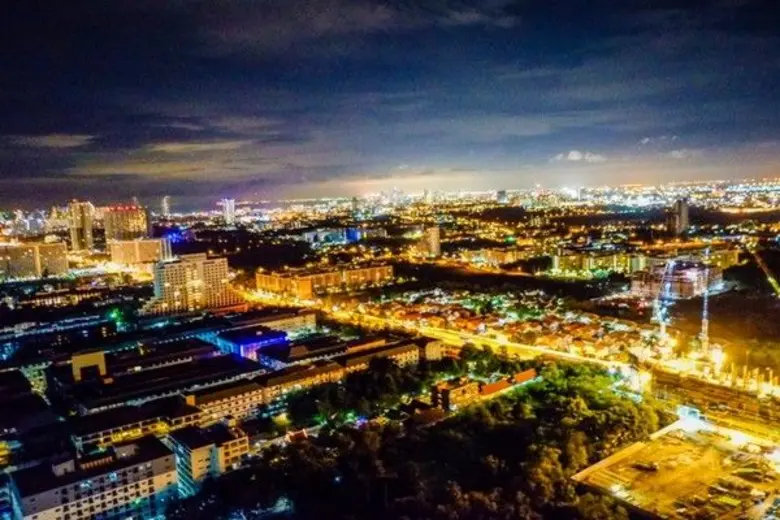 D Varee Inspiration Bar (D.I.B Sky Bar 38...