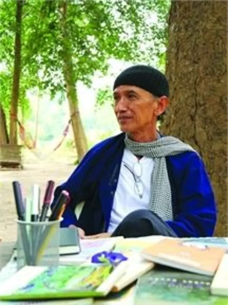 นิทรรศการศิลป์สามวัย จากครอบครัวศิลปิน "ม...