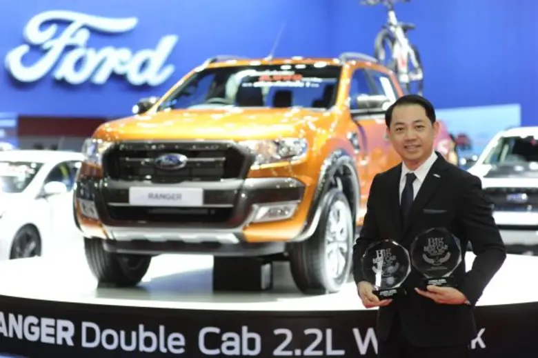 นายณรงค์ สีตลายน รองกรรมการผู้จัดการ ฟอร์...