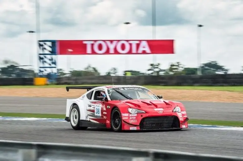 “โตโยต้า ทีมไทยแลนด์” ฟอร์มแรง ยึดโพเดียม รุ่น GTM ในศึก ไทยแลนด์ ซูเปอร์ ซีรี่ส์ 2017 ที่บุรีรัมย์