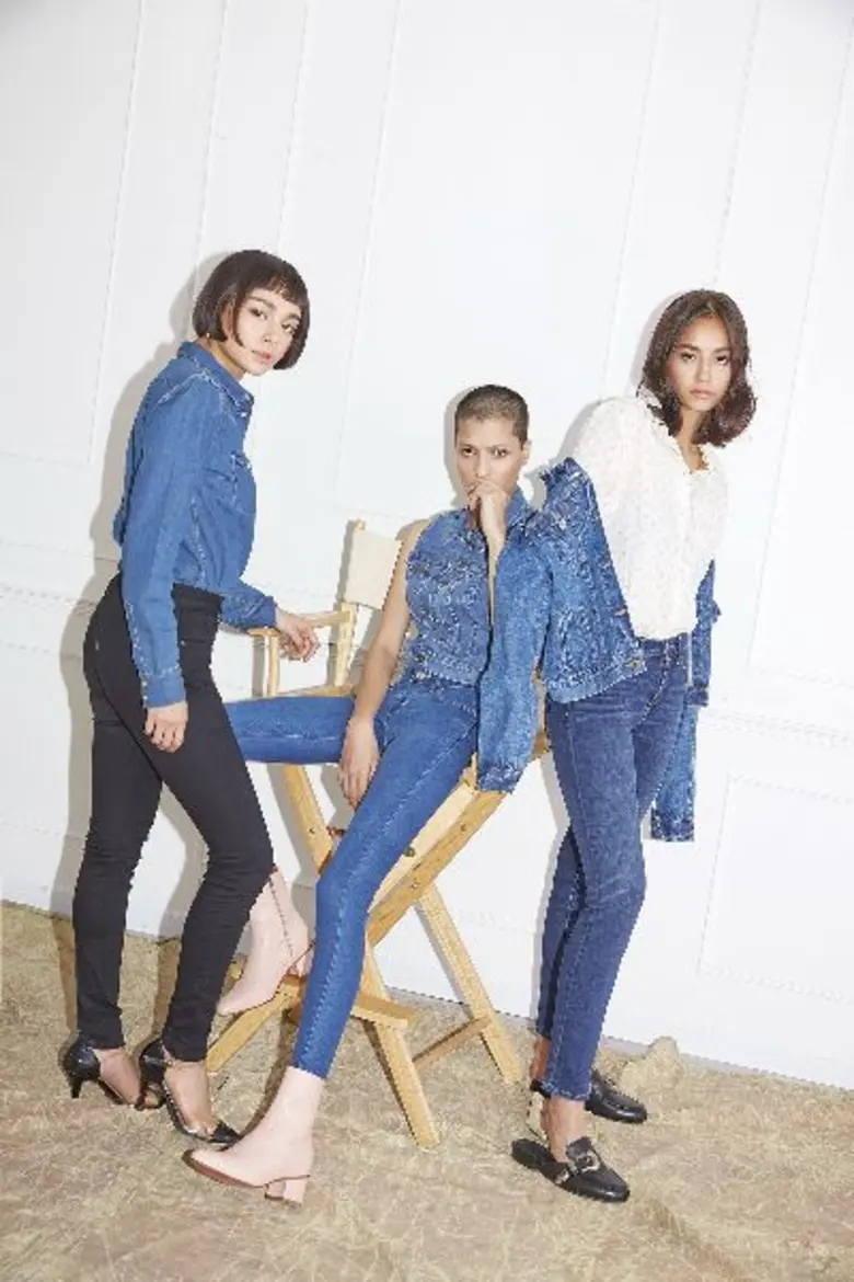 ลีวายส์ เผยโฉมกางเกงยีนส์ทรงสกินนี่สำหรับผู้หญิง ตอบโจทย์ทุกรูปร่างและสไตล์ของคุณ พร้อมชวนสาว ๆ มาค้นหายีนส์สกินนี่ที่ใช่กับฟังก์ชั่น Fit Finder