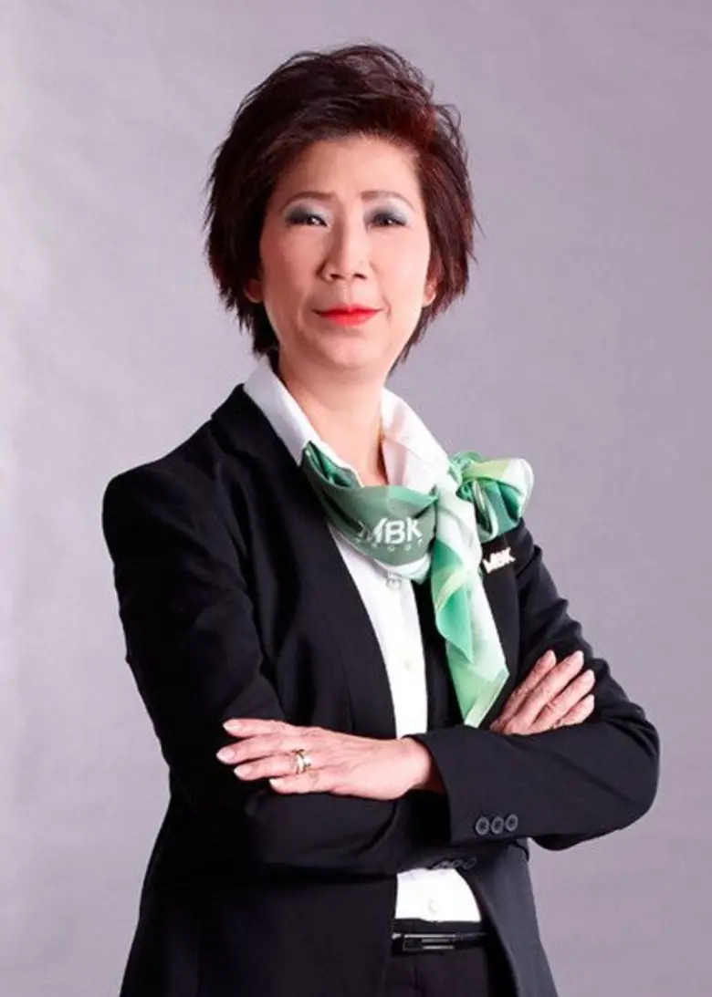 คุณสุเวทย์ ธีรวชิรกุล ประธานเจ้าหน้าที่บร...