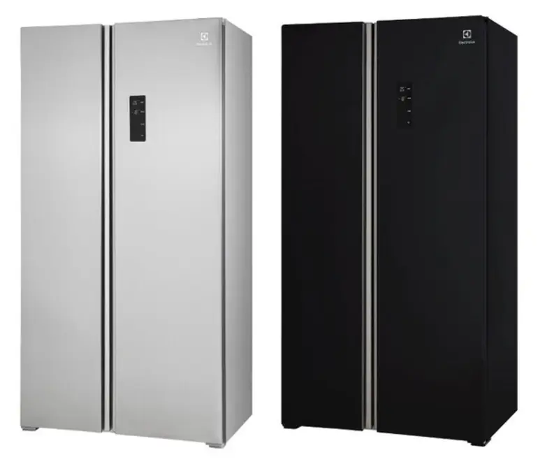 ตู้เย็นอีเลคโทรลักซ์รุ่นไซด์บายไซด์ สุดพร...