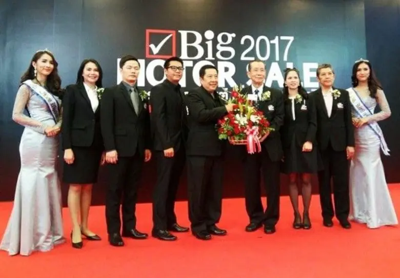 ดร.ถานันดร์ วัชโรทยางกูร ประธานกรรมการบริ...