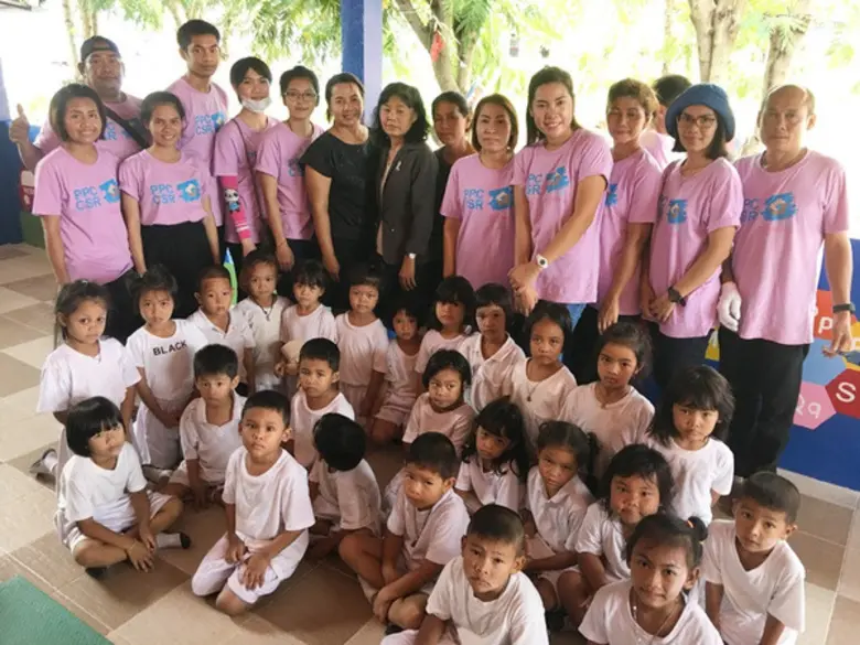 “ท่าเรือประจวบ” จัดกิจกรรมเปิดโลกเรียนรู้ “ห้องส้วมสุขสันต์ และผนังห้องหรรษา” ร่วมแรง แปรงสี ปี4