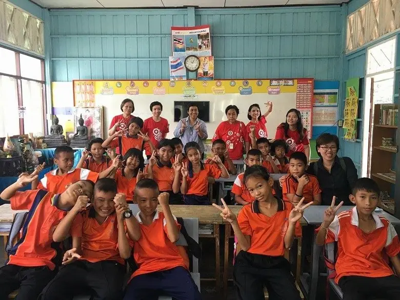 มูลนิธิ EDF ร่วมกับทาร์เก็ต ซอร์สชิ่ง เซอร์วิสเสส แอลแอลซี จัดกิจกรรมจิตอาสาในโรงเรียน