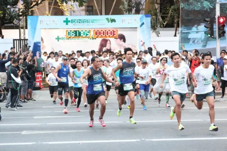 เดนทิสเต้ชวนวิ่งจับมือสู่เส้นชัยบันทึกสถิติกินเนสส์ เวิร์ด เรคคอร์ดส์ ในกิจกรรม Dentiste’ Holding Hands Together Run